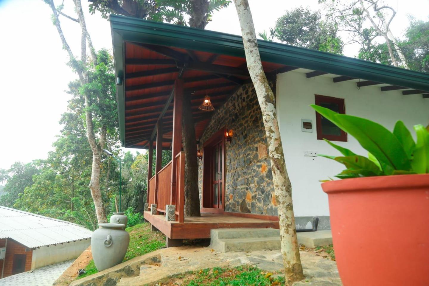 Pinnacle Pearl Hiriketiya Dikwella Exterior foto